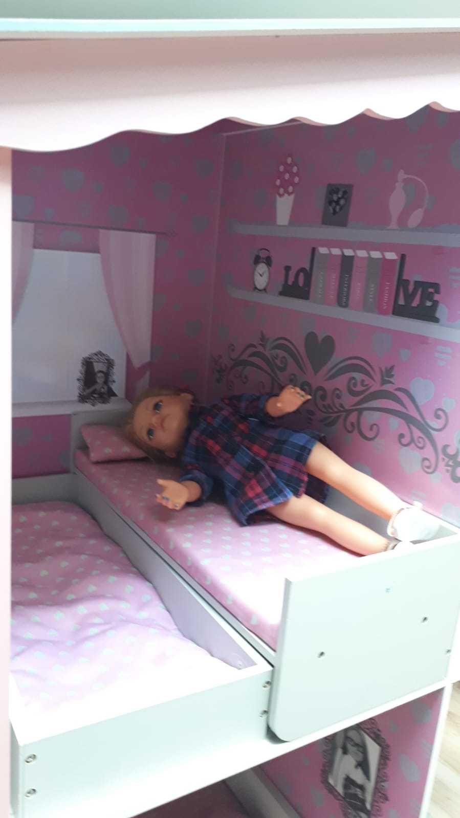 Domek dla lalek Designa Friend z dwoma lalkami