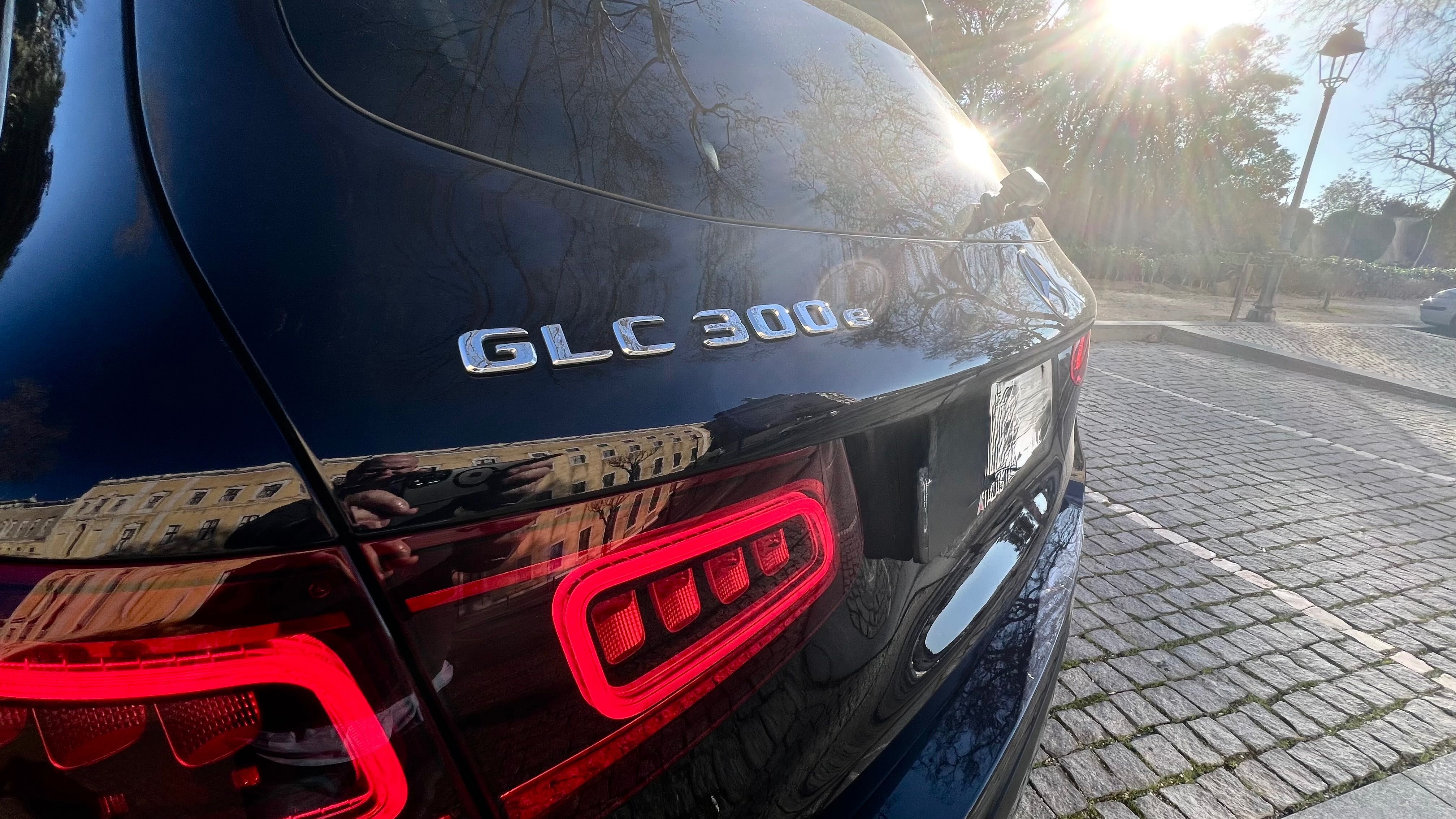 GLC 300e 4Matic Hibrido Plug-in 71.000Kms, head up, tecto panorâmico