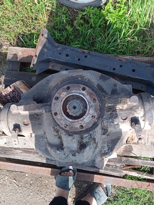 Продаю міст від мерседес 1320/1317.