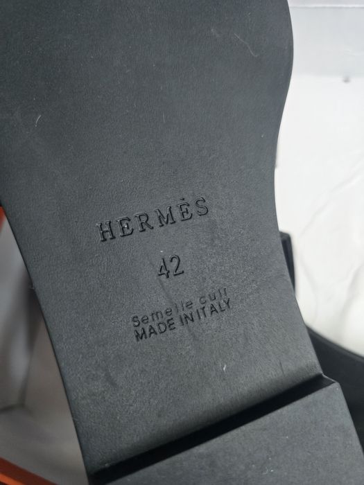 Sandálias Hermès tamanho 42