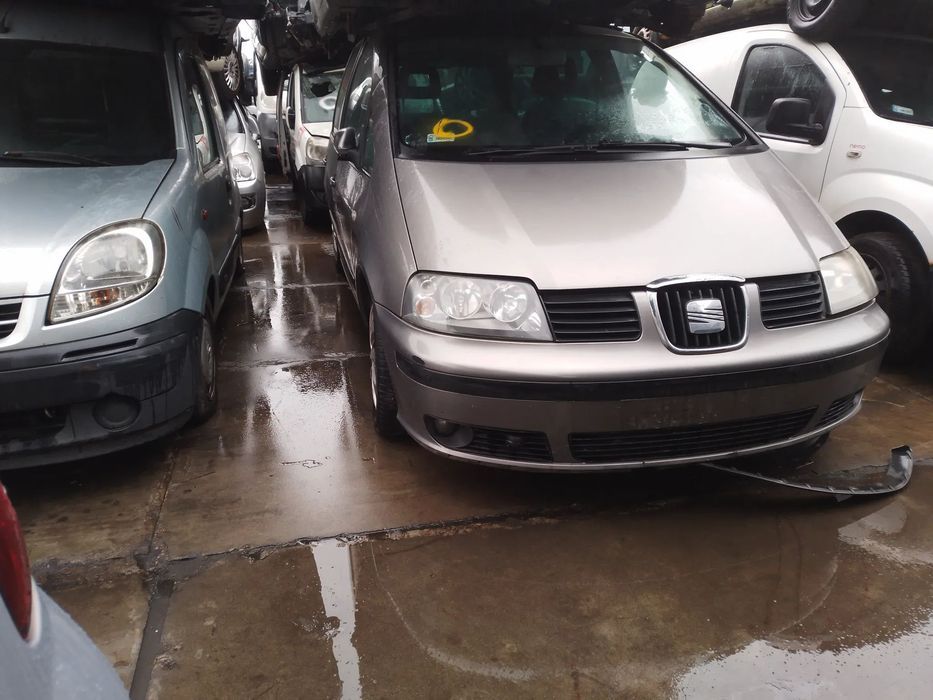 SEAT ALHAMBRA I LIFT 00-10 1.9 TDI AUY  PÓŁOŚ PRAWA LEWA