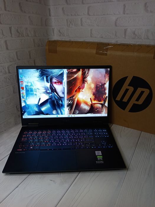 Геймерський ноутбук HP Omen Laptop 15-ek0003na I7-10750H RTX 2060
