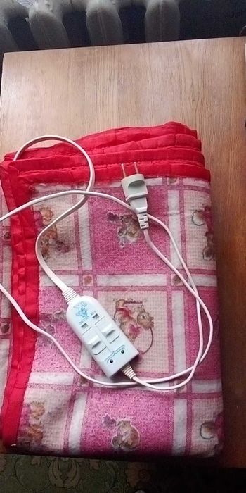Продам электропростынь двуспальную китайскую