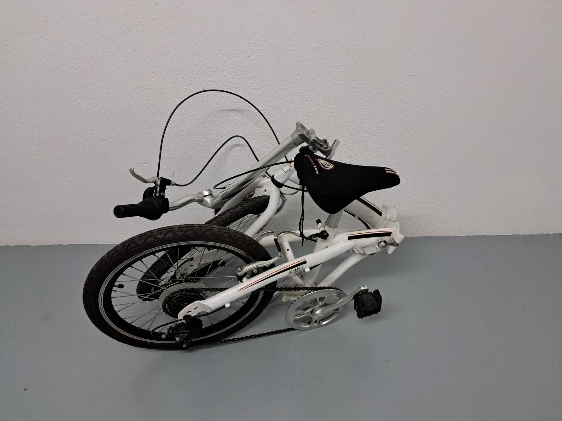 Bicicleta dobrável / desdobrável em muito bom estado