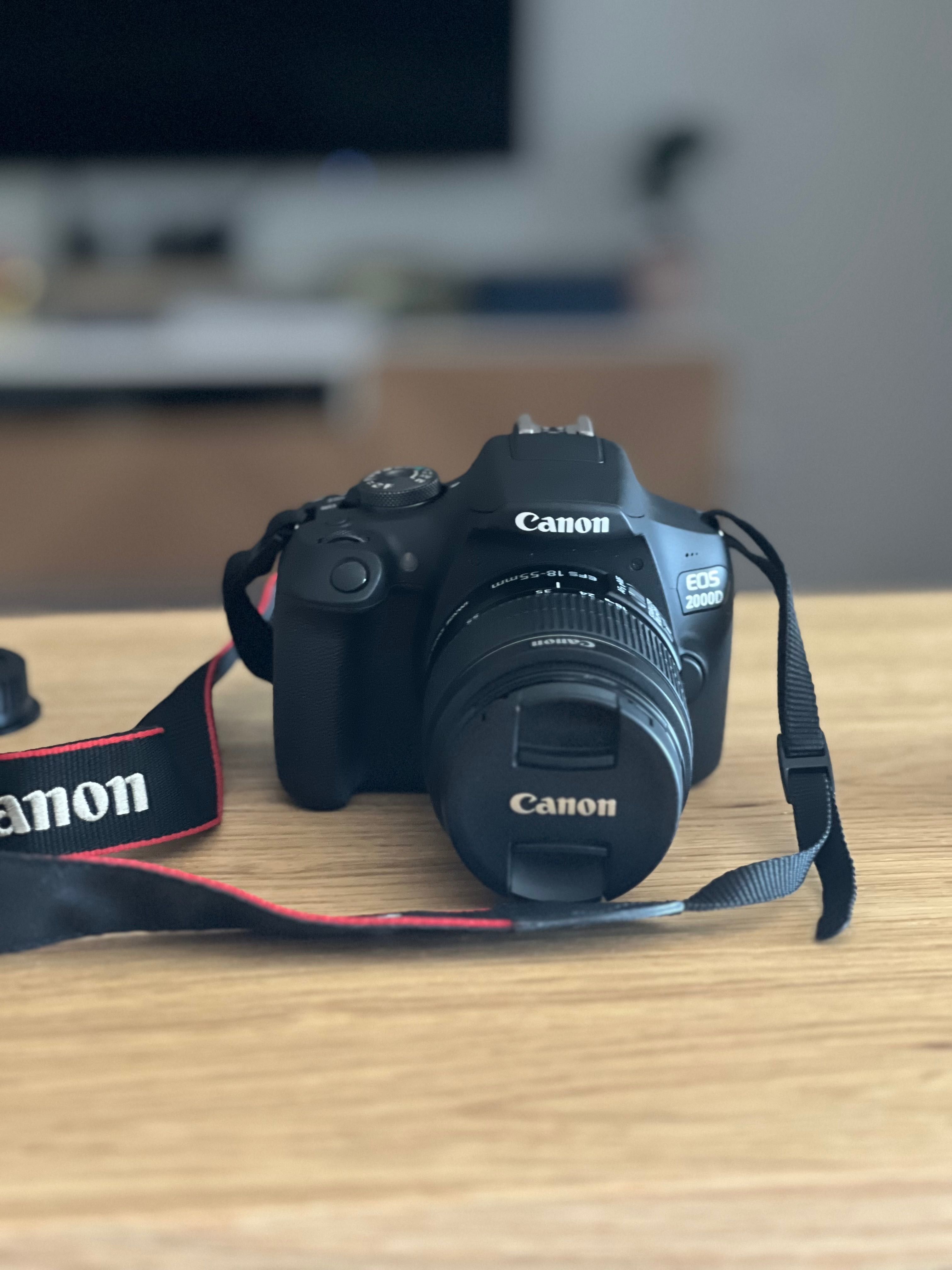 Canon 2000D com lente 18-55 e lente 50mm
