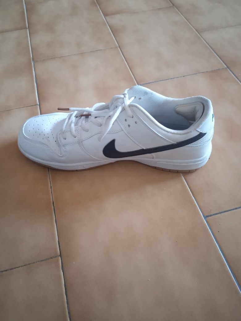 Sapatilhas Nike Air NR 43,5