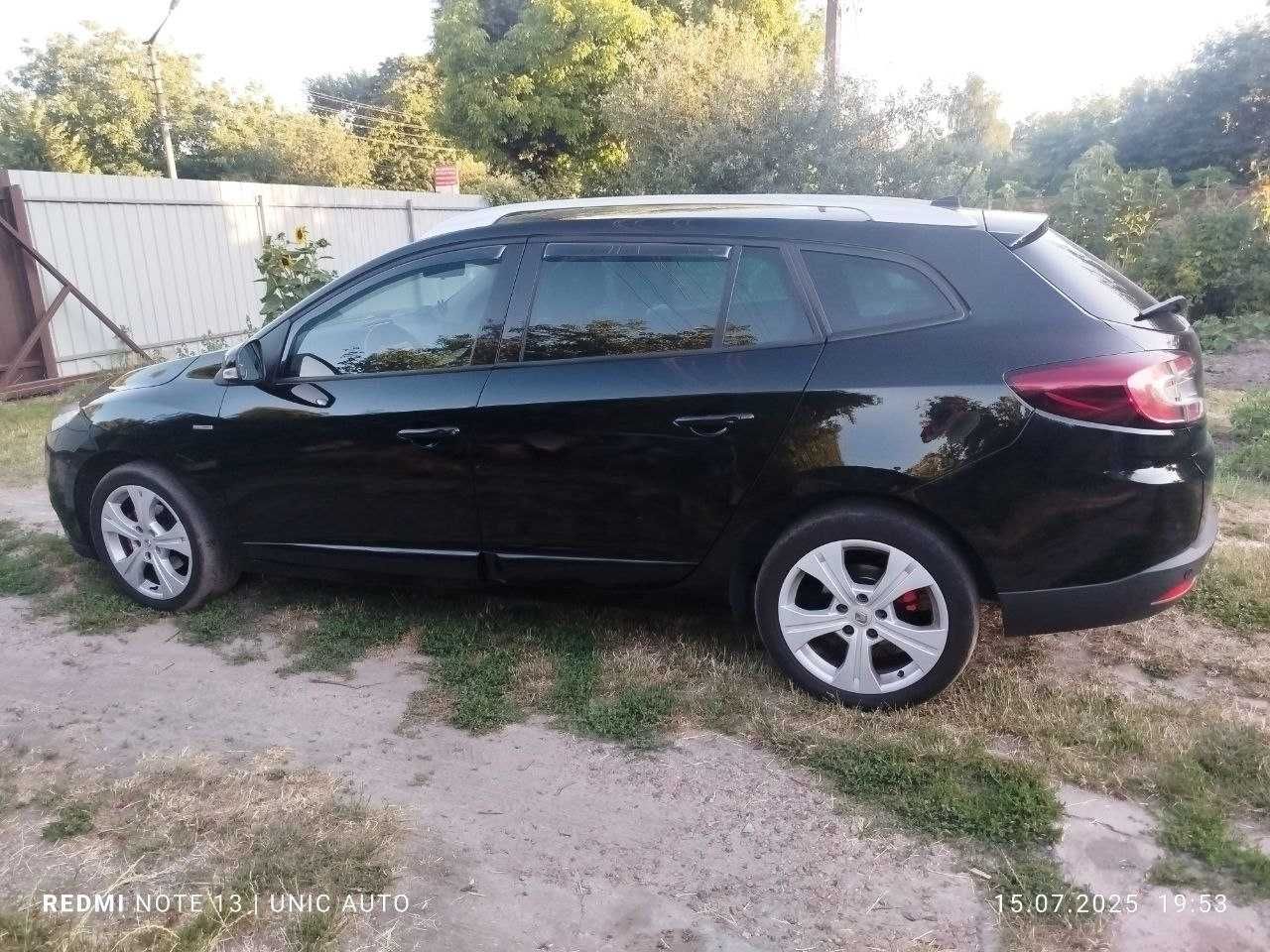 Рено Меган 3 універсал (Renault Megane 3 combi) Bose 1.6 dci