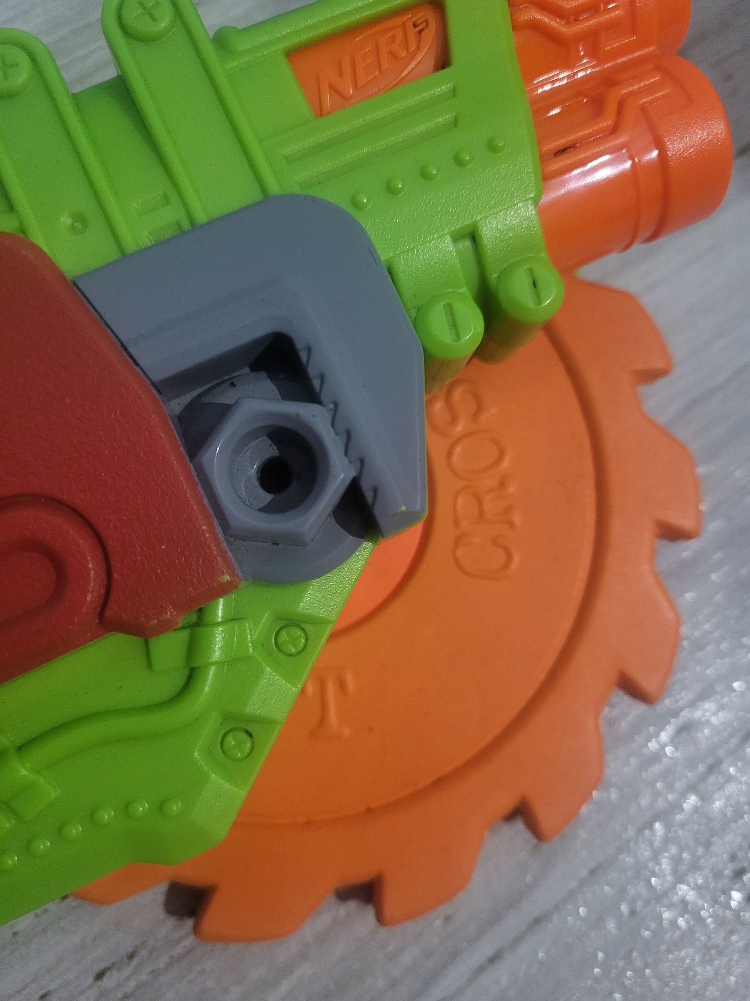 Бластер NERF zombie strike crossut