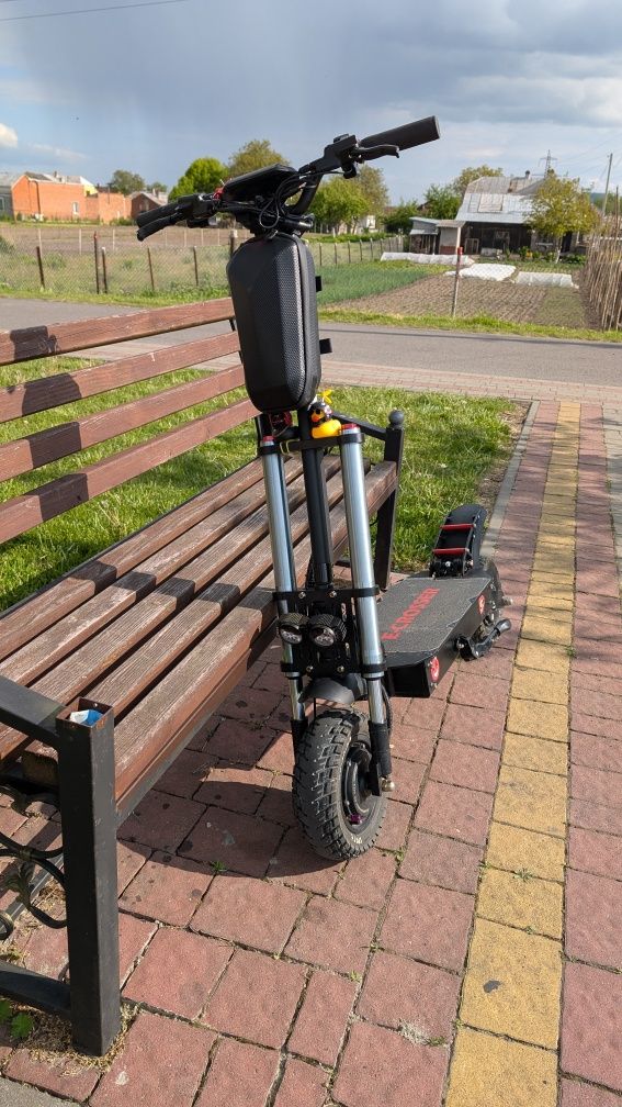 Електросамокат Crosser Rocket