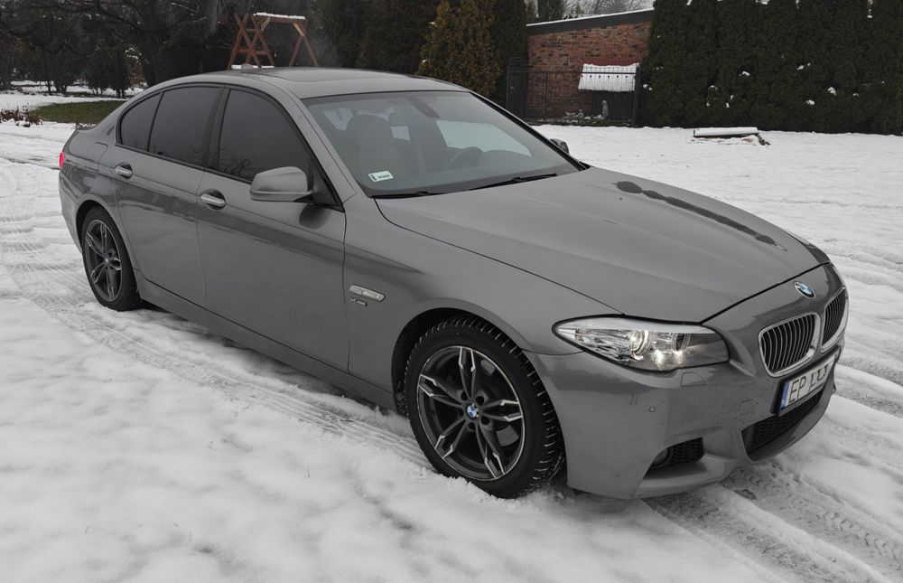 BMW 528i xDrive 2012