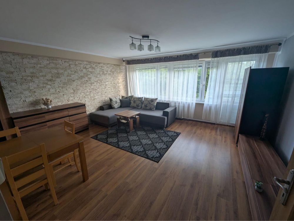 REZERWACJA Wynajmę mieszkanie os. Grunwaldzka 50 m2