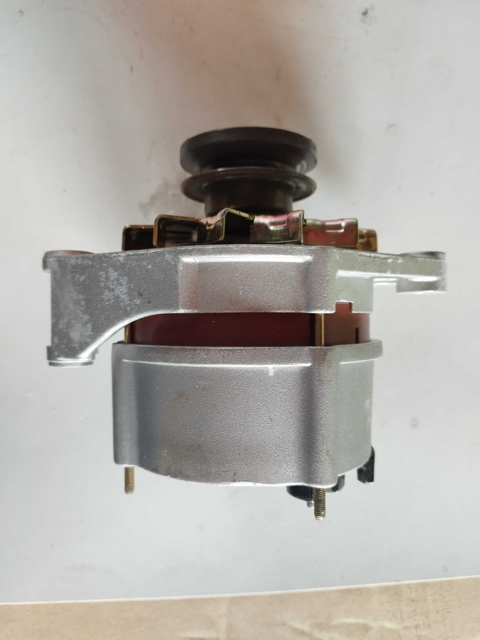 Alternator Opel Astra F,Frontiera, Vectra, Omega, Calibra, Kadett nowy
