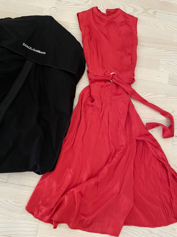 Оригинал Dolce Gabbana 38 M 100% шелк платье красное разрез