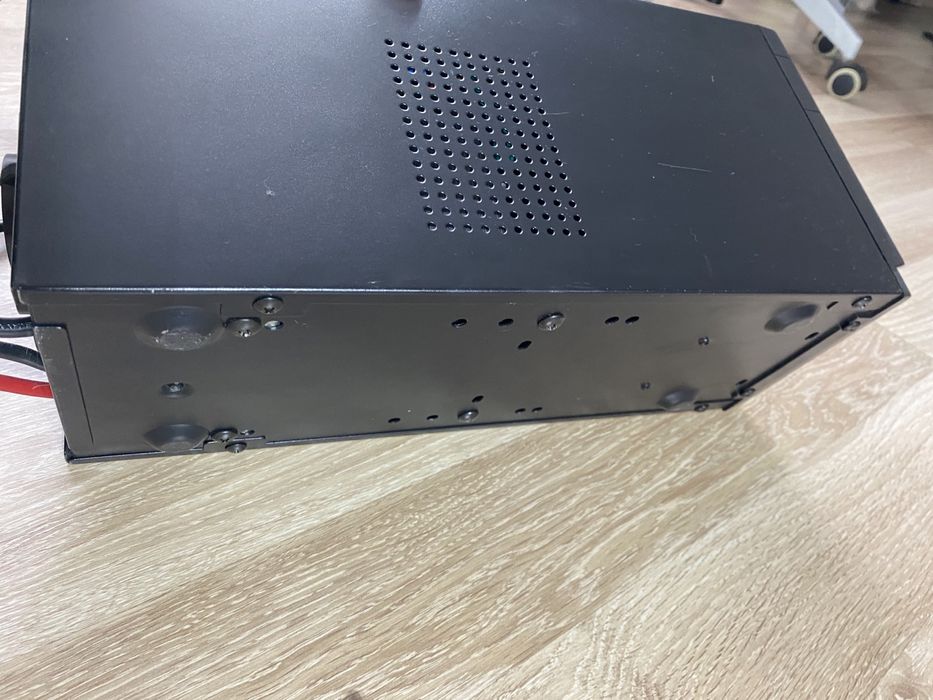 Потужний інвертор Logic Power lpm-psw- 1000va