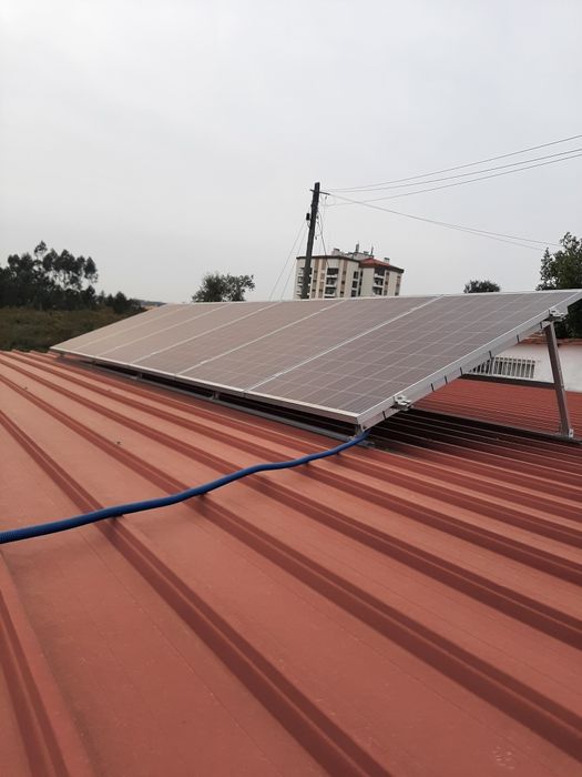 Painéis solares fotovoltaicos