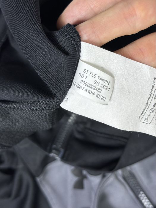 Under Armour кофта олимпийка оригинал мужская XS размер