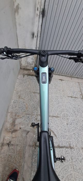 Bicicleta elétrica Scoot Lumen 900