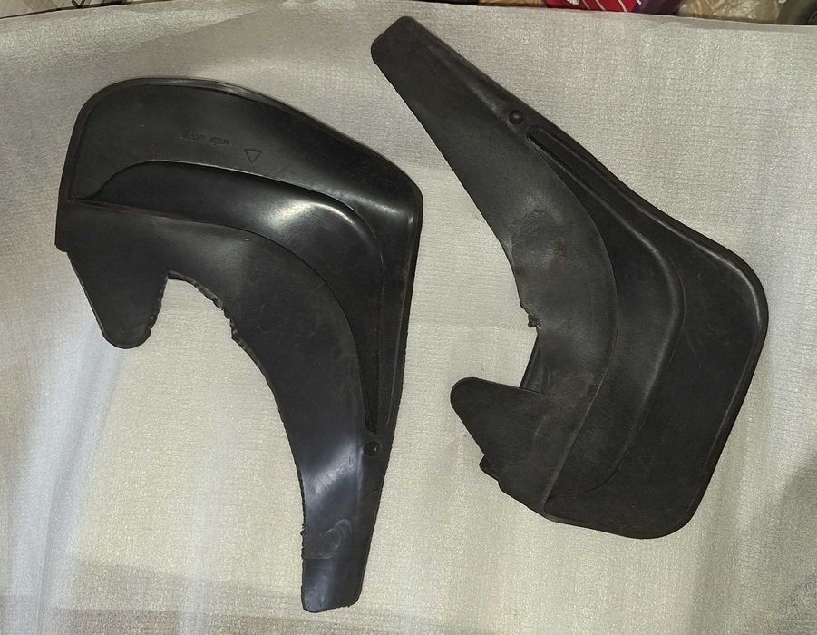 Бризговики унивеврсальні