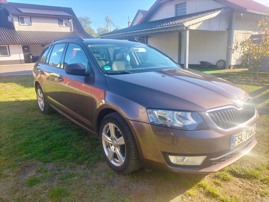 Sprzedam SKODĘ OKTAWIĘ  2014 ROK