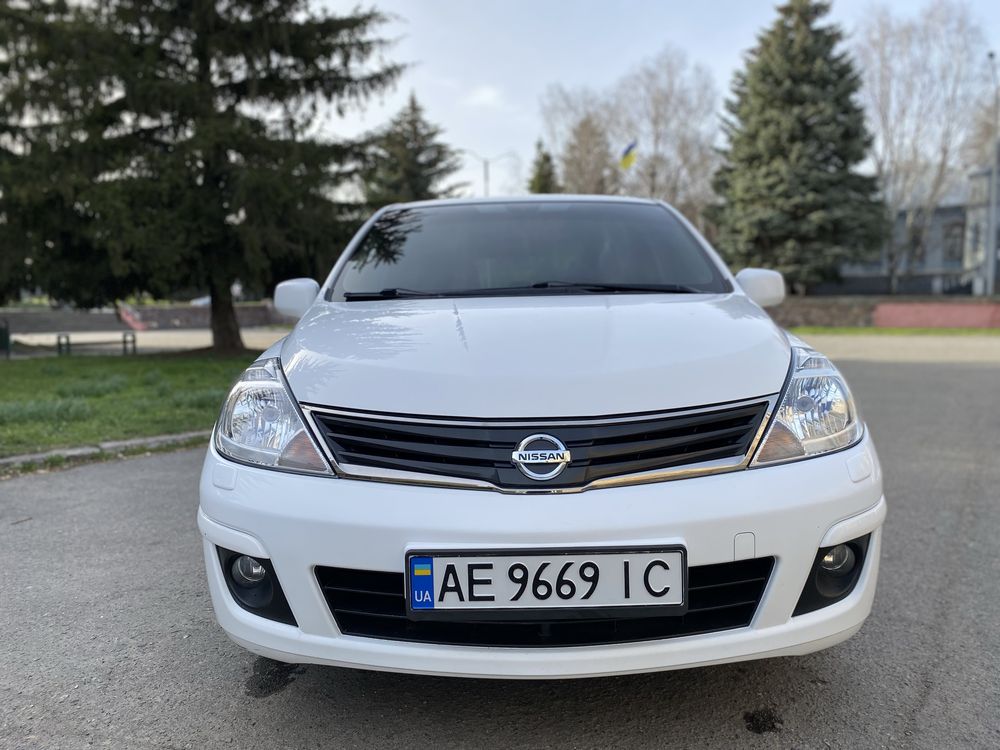 Nissan Tiida 1 власник