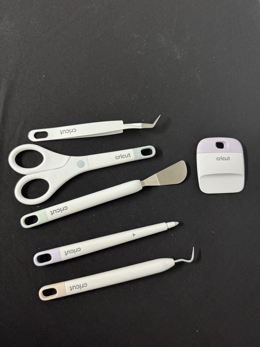 Cricut maker 3 + cricut mug press