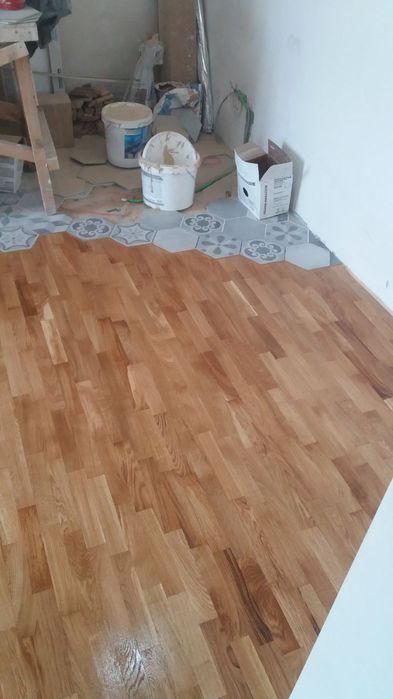 Шліфування паркета укладка рестоврация після потопу локальний ремонт