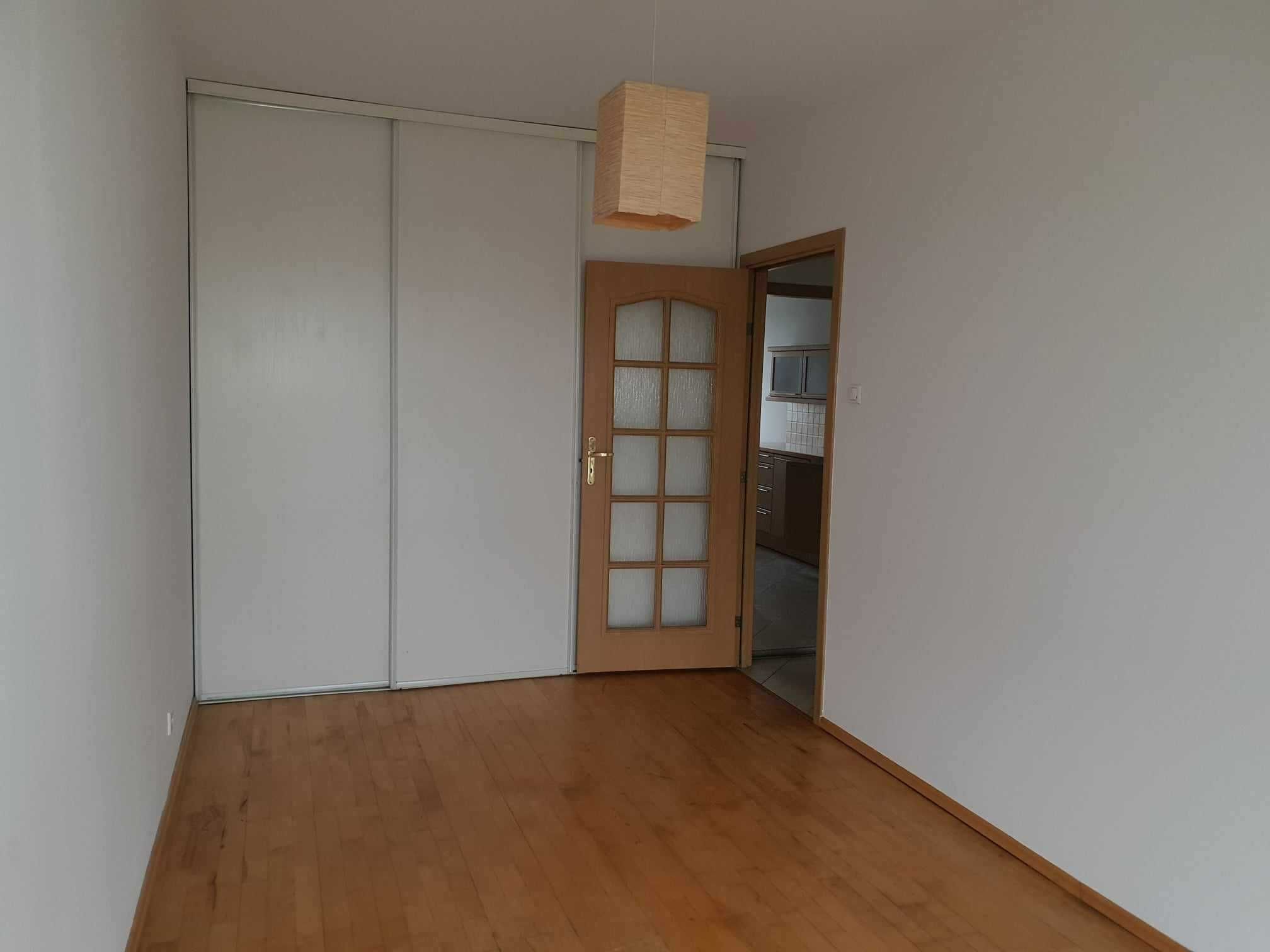 2 pokoje 46 m,bez mebli, apartamentowiec,Mokotów