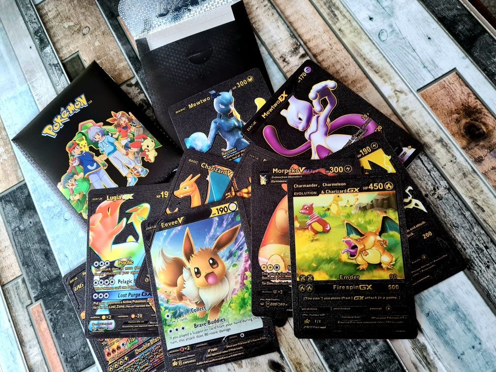 Nowy super zestaw czarnych kart Pokemon w etui karty