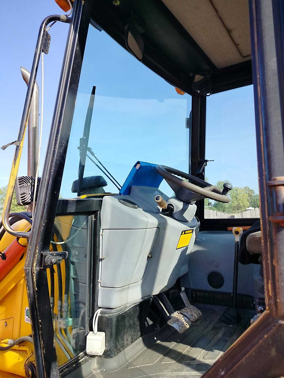 Koparko-ładowarka JCB 214