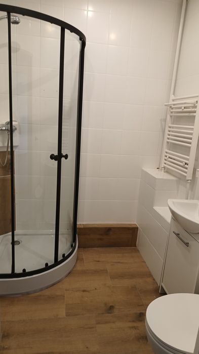 Wynajmę mieszkanie kawalerka 33m2 z dużym  balkonem - po remoncie