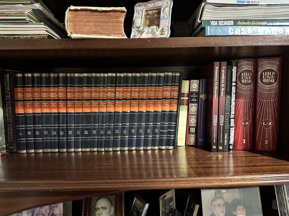 Livros e enciclopediaa diversos