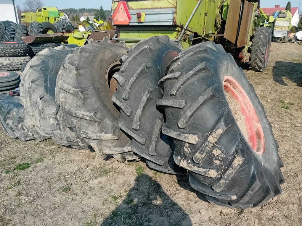 Kolo opona 18.4 r 30 claas mercator  new holland john derre  deutz fah