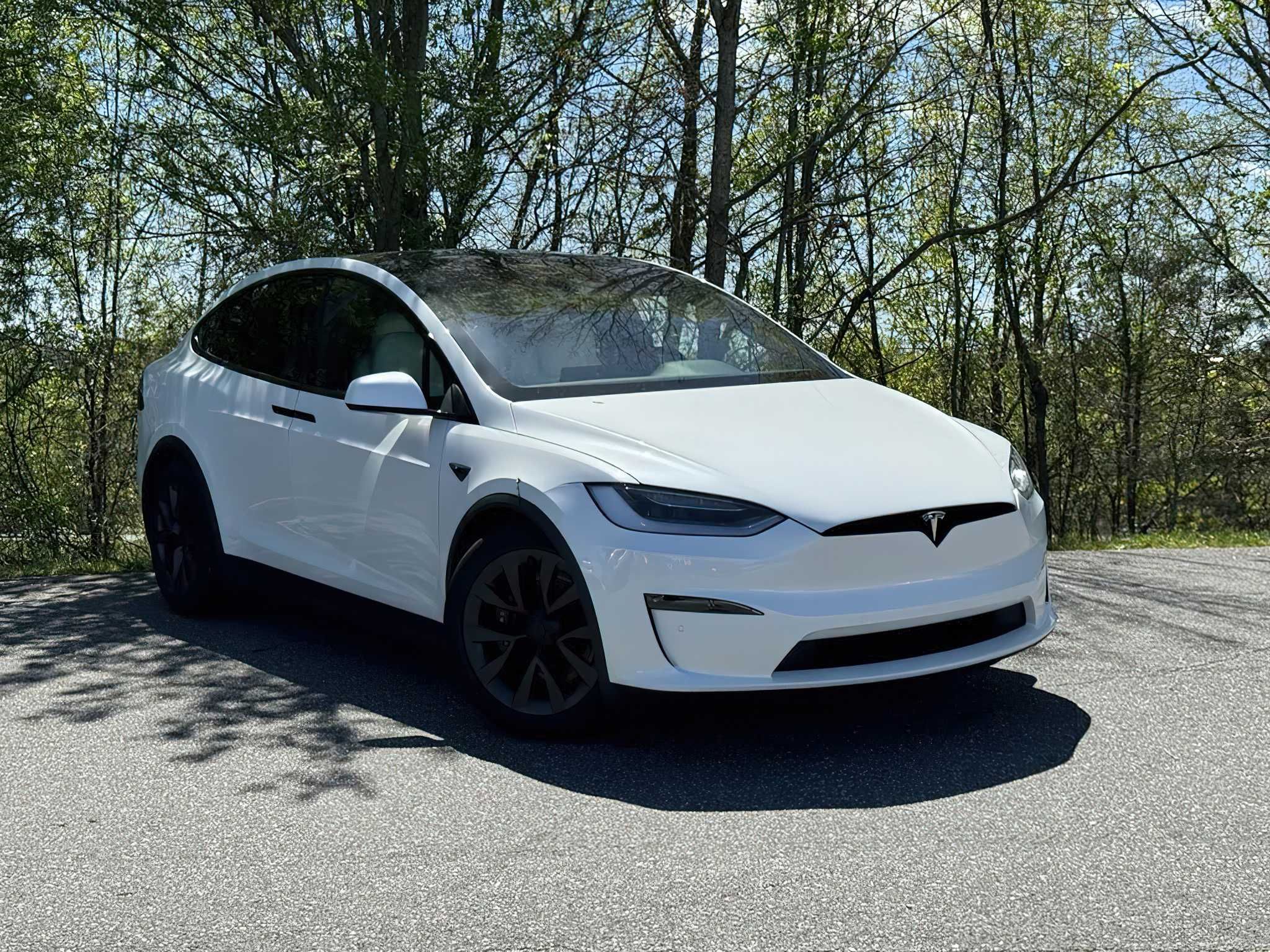 Tesla  Model X 2022