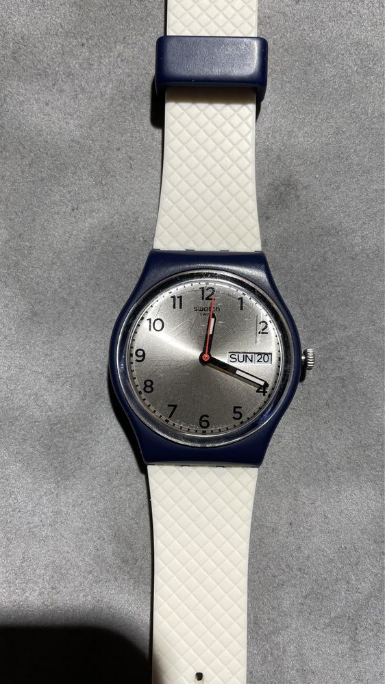 Часы Swatch Swiss V8