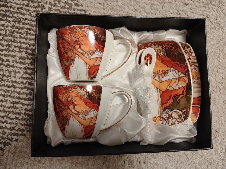 Zestaw 2 filiżanki wiosna Alfons Mucha