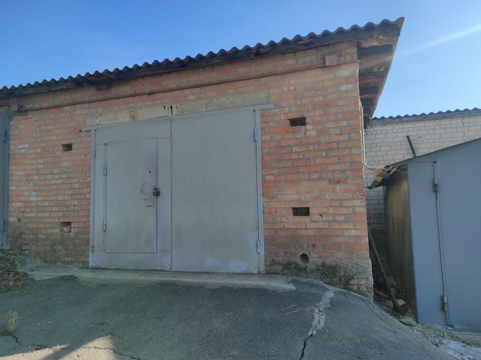 Продається гараж