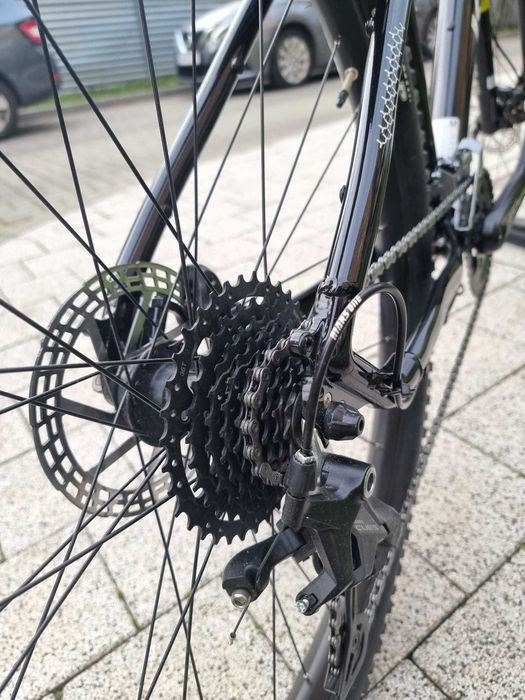 Rower MTB KROSS Hexagon 5.0 29 Cues – rama M (17 cali)