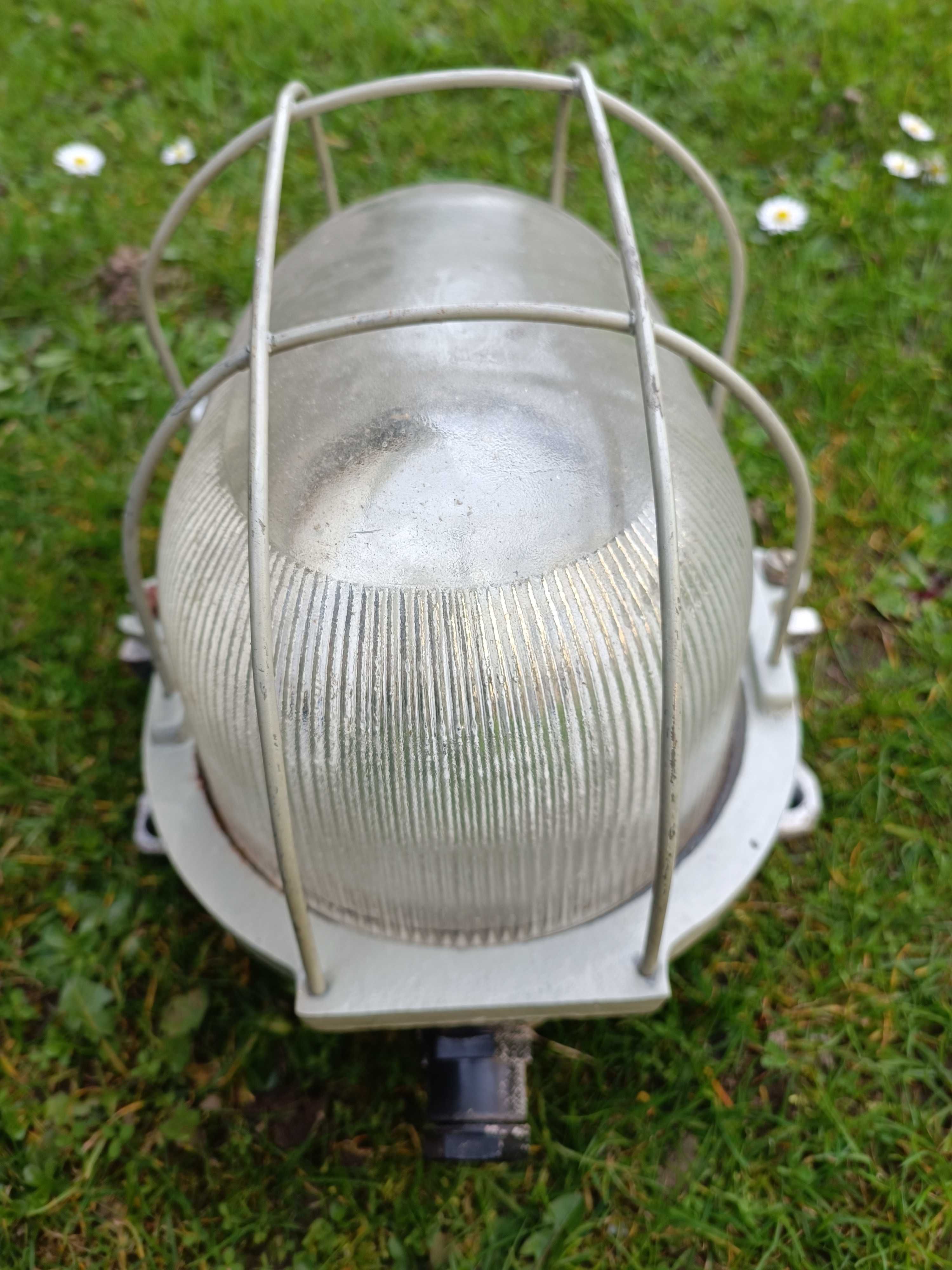 Lampa sufitowa przemysłowa loft