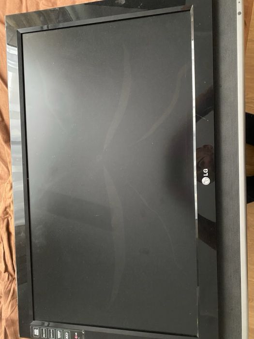 Sprzedam telewizor lg
