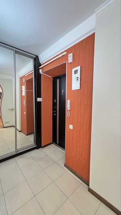 Русанівка, Березняки продаж 2х кімнатної Русанівська набережна