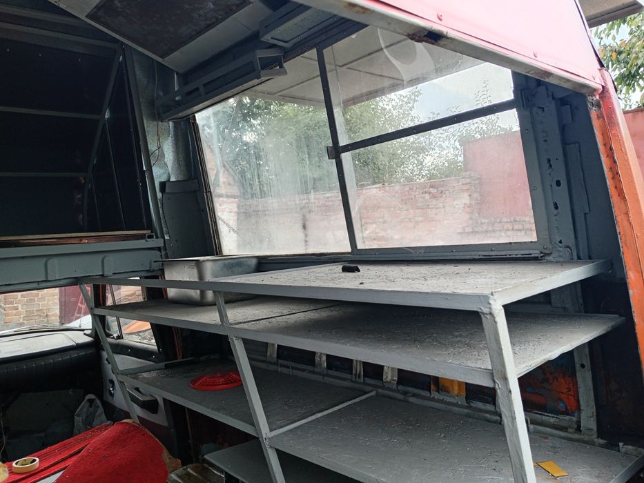 Продам фургон иж