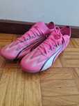 Chuteiras Puma cor de rosa