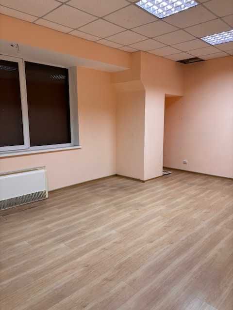 Складське  та офісне приміщення у центрі міста