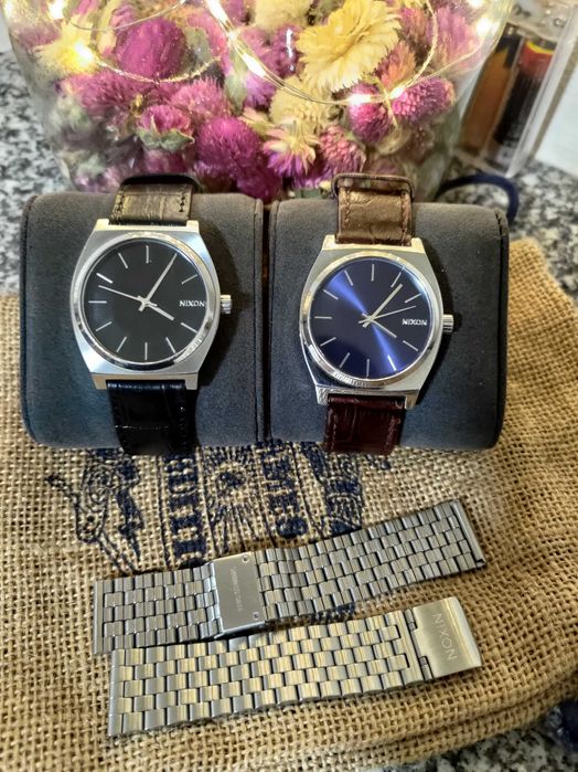 Religios NIXON Minimal