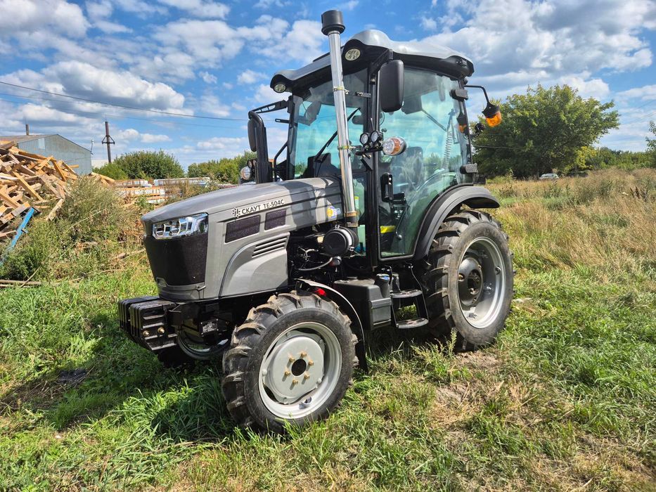 Трактор с кабиной Скаут ТЕ 504С кондиционер