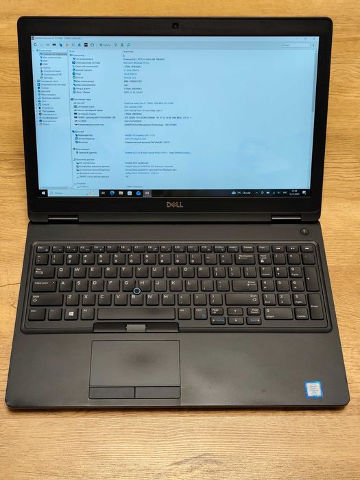 Dell Latitude 5590 / i5-7300U / 8Gb DDR4 / 256Gb SSD / 15,6" IPS