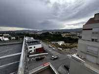 Apartamento T1 (com 2 quartos) com Generoso terraço