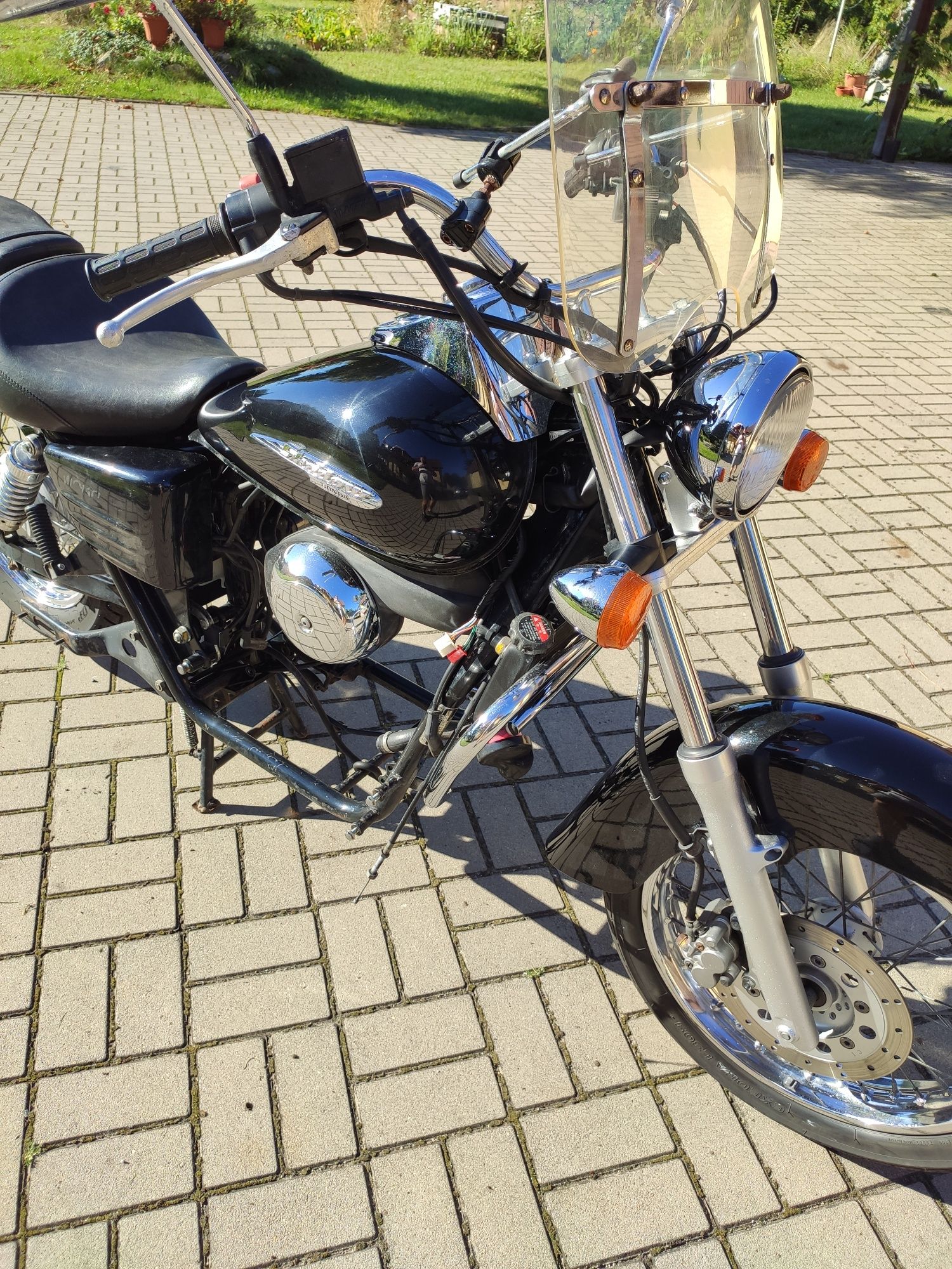 Honda shadow 125