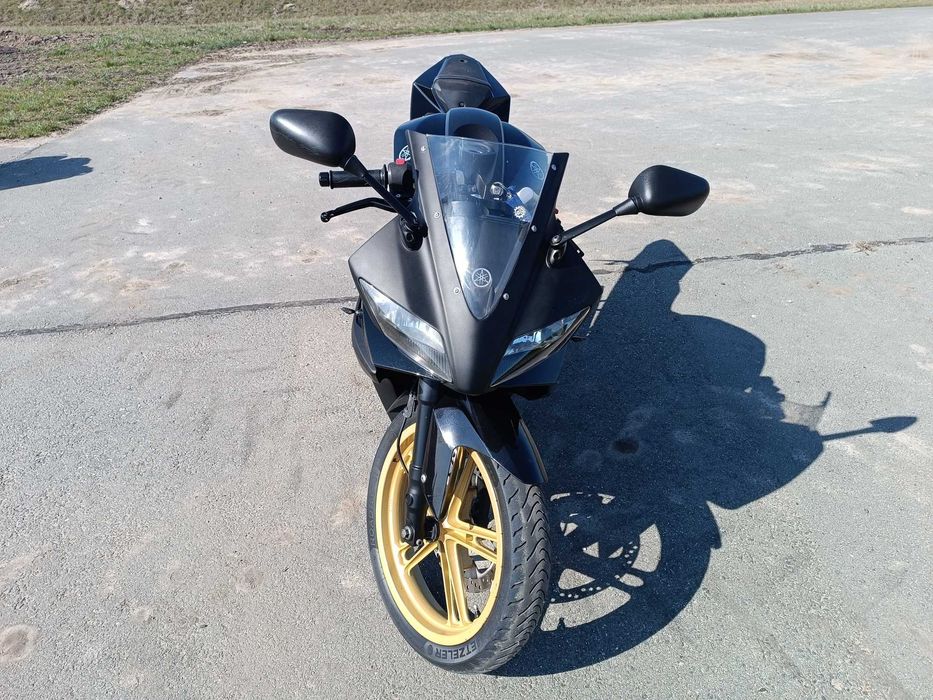 Motor Yamaha YZF R125