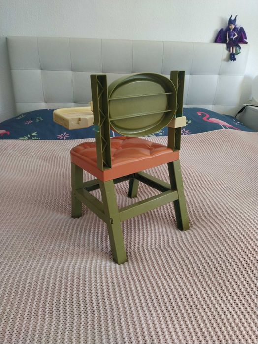 Cadeirinha para Bonecos